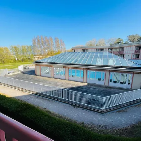 Appt 2 Pieces 2 Pers Avec Piscine Tennis Parking Gratuit 156 アパート Le Touquet