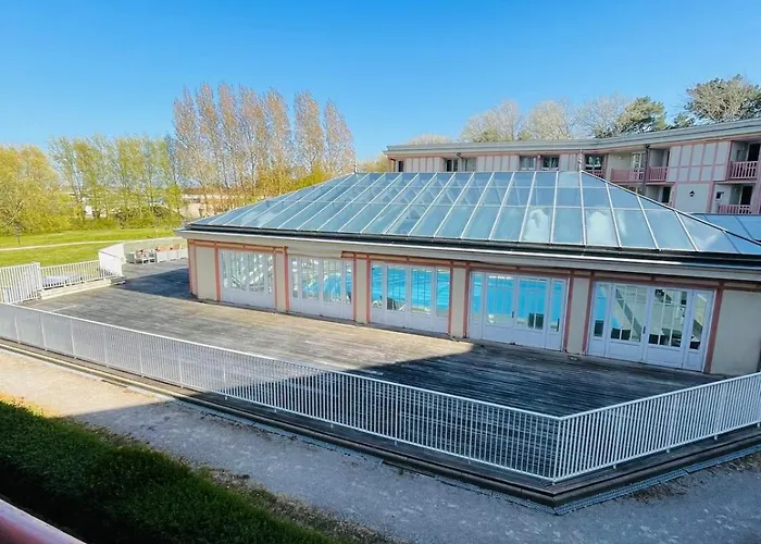 Appt 2 Pieces 5 Pers Avec Piscine Tennis Parking Gratuit 156 Apartment Le Touquet